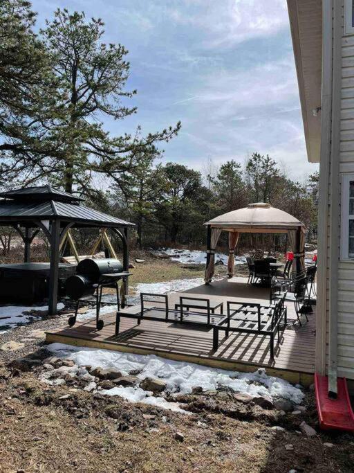 Quiet Private House W Hot Tub/Fire Pit/Games Βίλα Blakeslee Εξωτερικό φωτογραφία