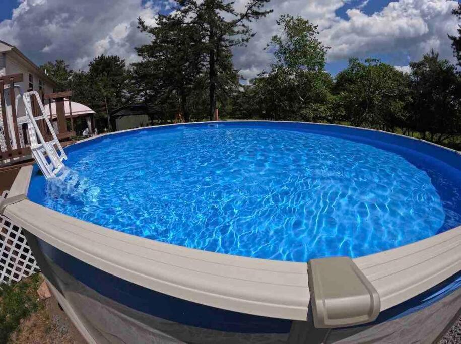 Quiet Private House W Hot Tub/Fire Pit/Games Βίλα Blakeslee Εξωτερικό φωτογραφία