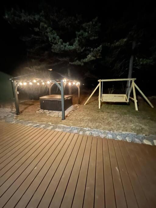 Quiet Private House W Hot Tub/Fire Pit/Games Βίλα Blakeslee Εξωτερικό φωτογραφία