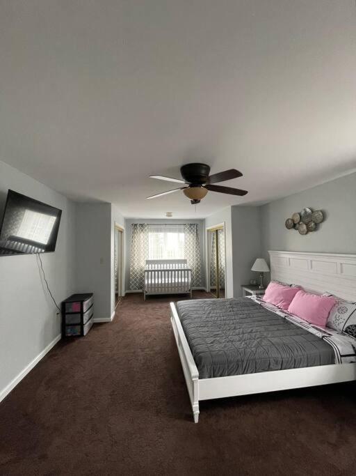 Quiet Private House W Hot Tub/Fire Pit/Games Βίλα Blakeslee Εξωτερικό φωτογραφία